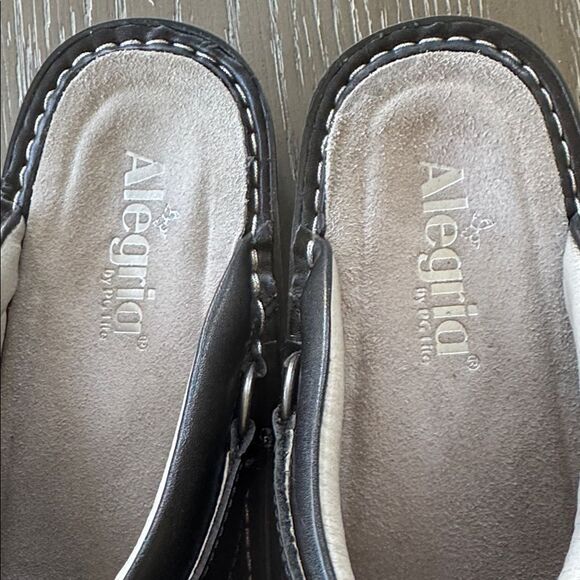 Alegria KLOVER Black Leather Slide Sandals or Slingback Lacer Cut Design Size 39 - Picture 4 of 12